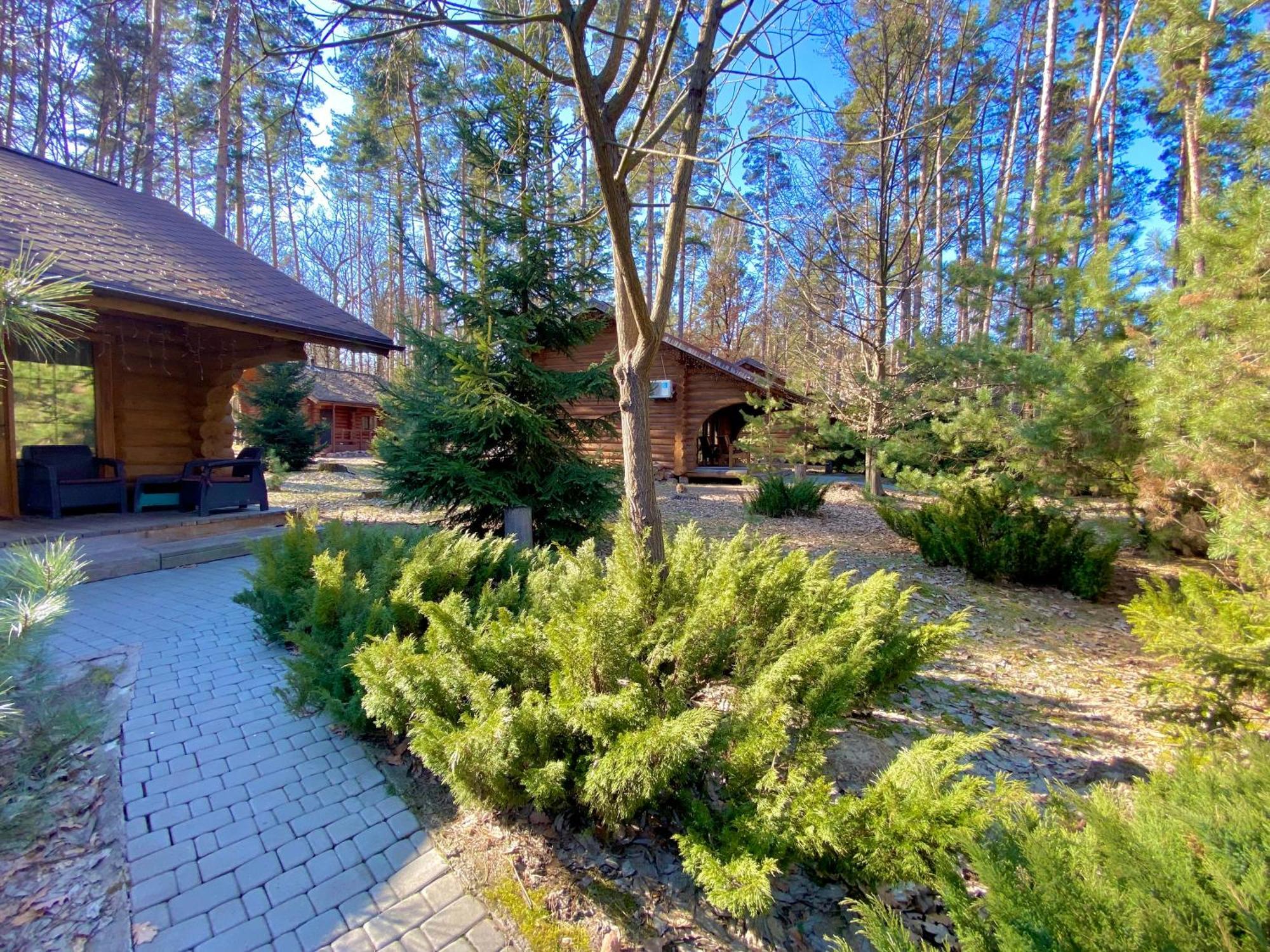 Resort Stariy Prud Pylypovychi Exterior photo